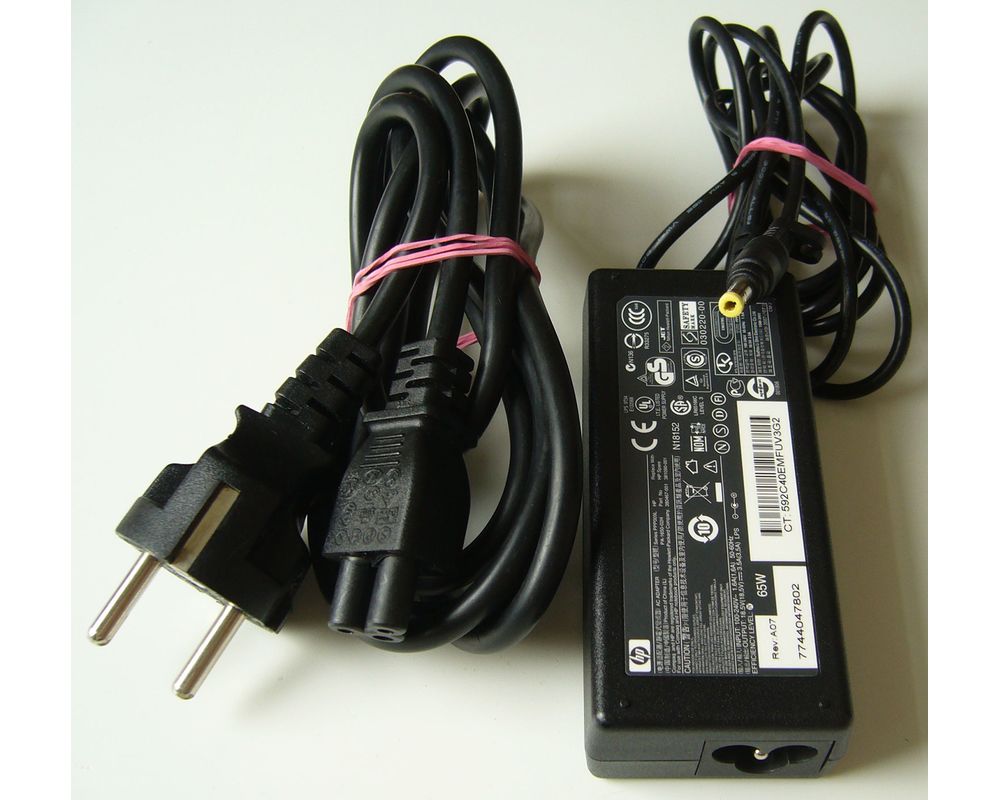 Original HP Netzteil 65W 18 5V 3 5A 4 8mm 1 7mm 402018 001